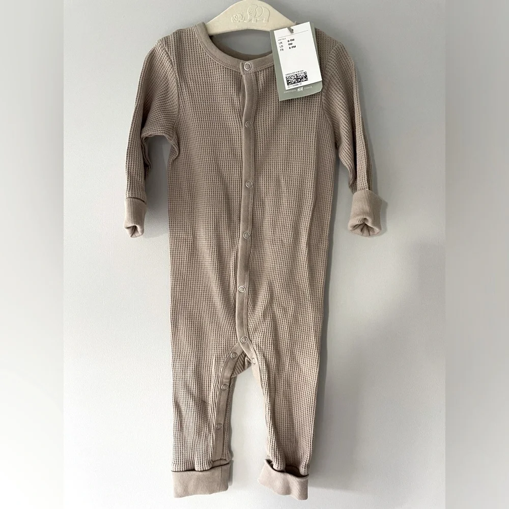 NWT H&M Organic Cotton Waffle Romper - Picture 1 of 5